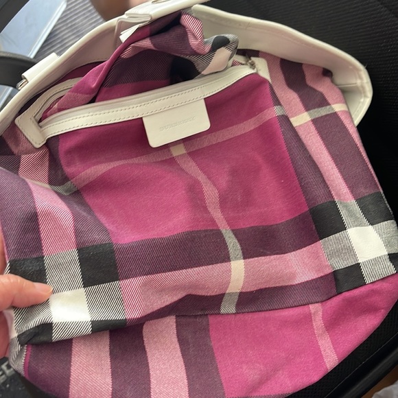 Burberry Bag (Authentic) - Picture 8 of 9